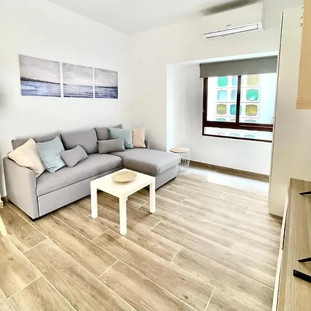 Old Town House With Lounge Area