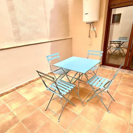 Old Town House With Lounge Area Prázdninový dům Benidorm