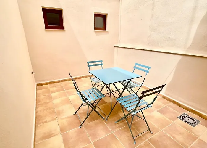 Semesterbostad Old Town House With Lounge Area *